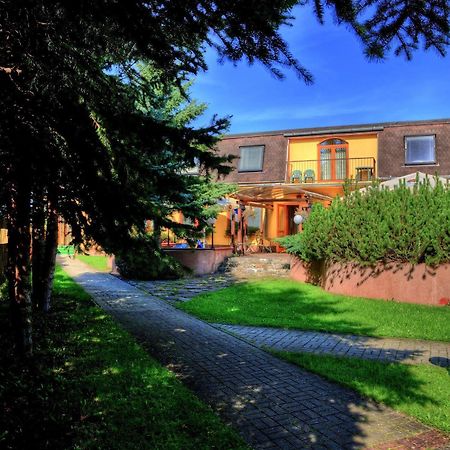 Penzion Agrothermal Bešeňová Kültér fotó