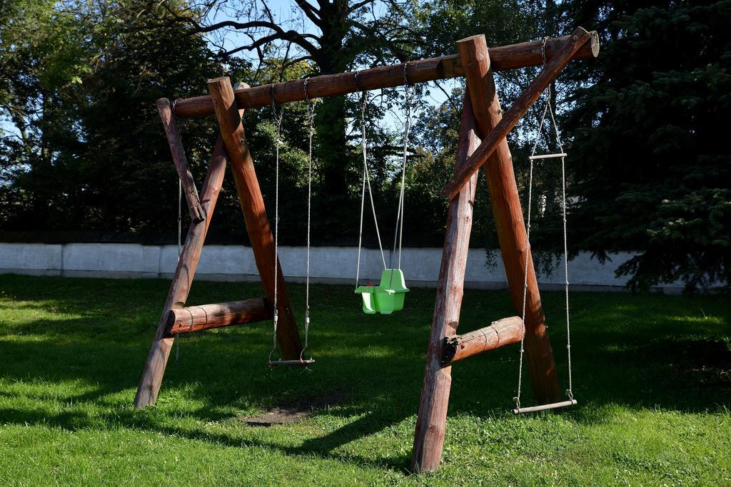 Penzion Agrothermal Bešeňová Kültér fotó