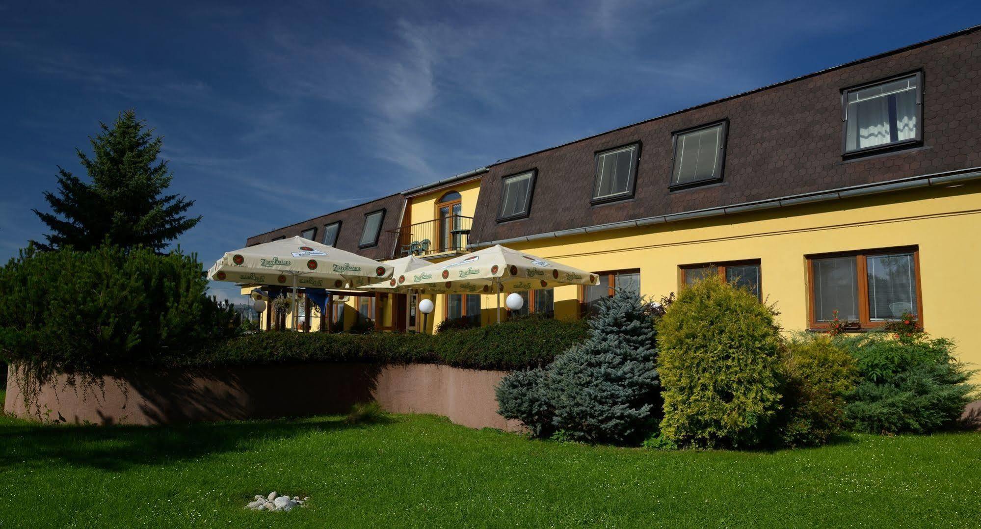 Penzion Agrothermal Bešeňová Kültér fotó